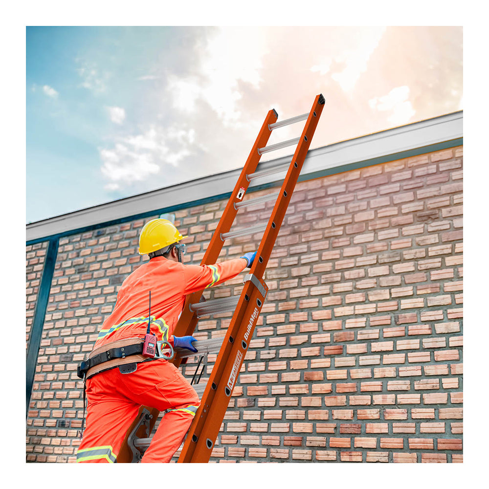 Metaltech BuildMan® Fiberglass Extension Ladder